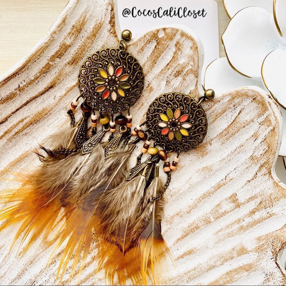 Boho Dreamcatcher Feather Drop Earrings NWT